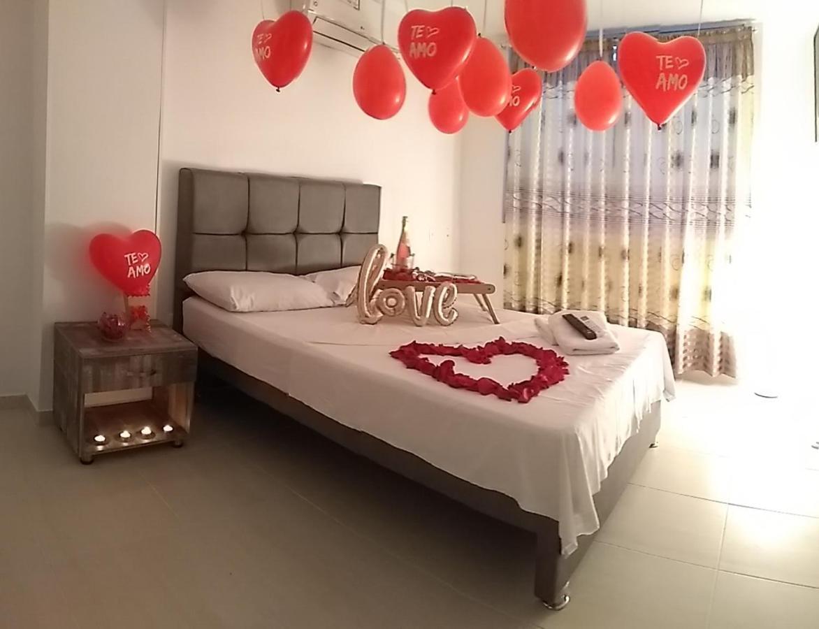 פלורידאבלאנקה Hostal Piedra Del Sol מראה חיצוני תמונה